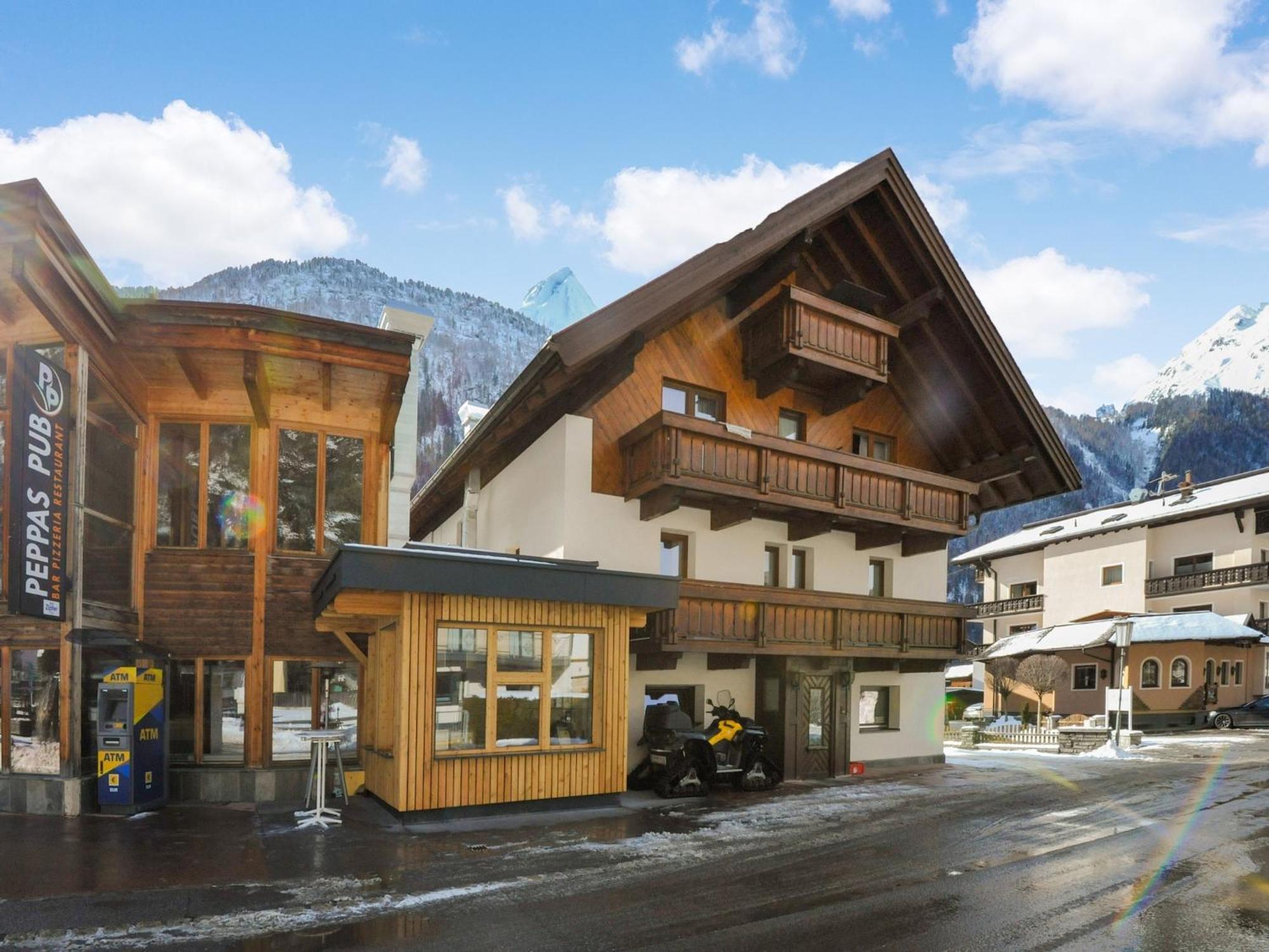 Comfortable Apartment In L Ngenfeld With Ski Storage Längenfeld Exterior photo