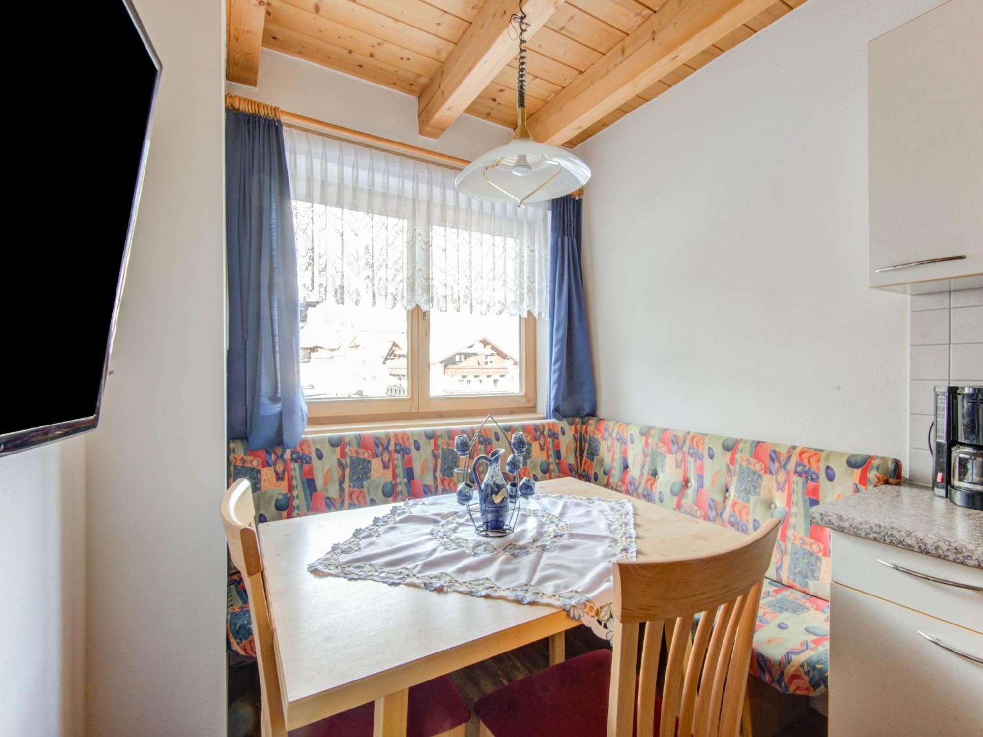 Comfortable Apartment In L Ngenfeld With Ski Storage Längenfeld Exterior photo