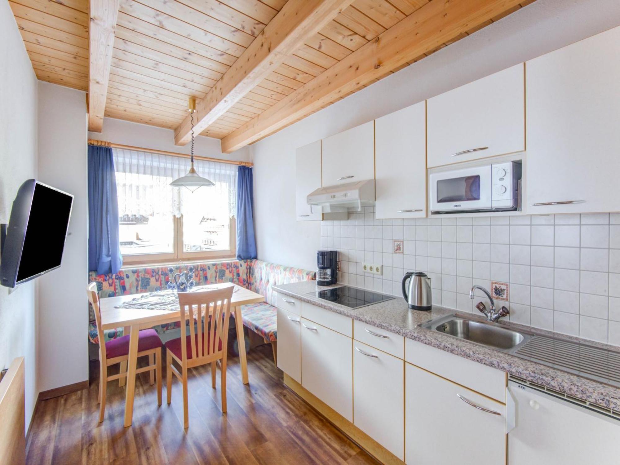Comfortable Apartment In L Ngenfeld With Ski Storage Längenfeld Exterior photo
