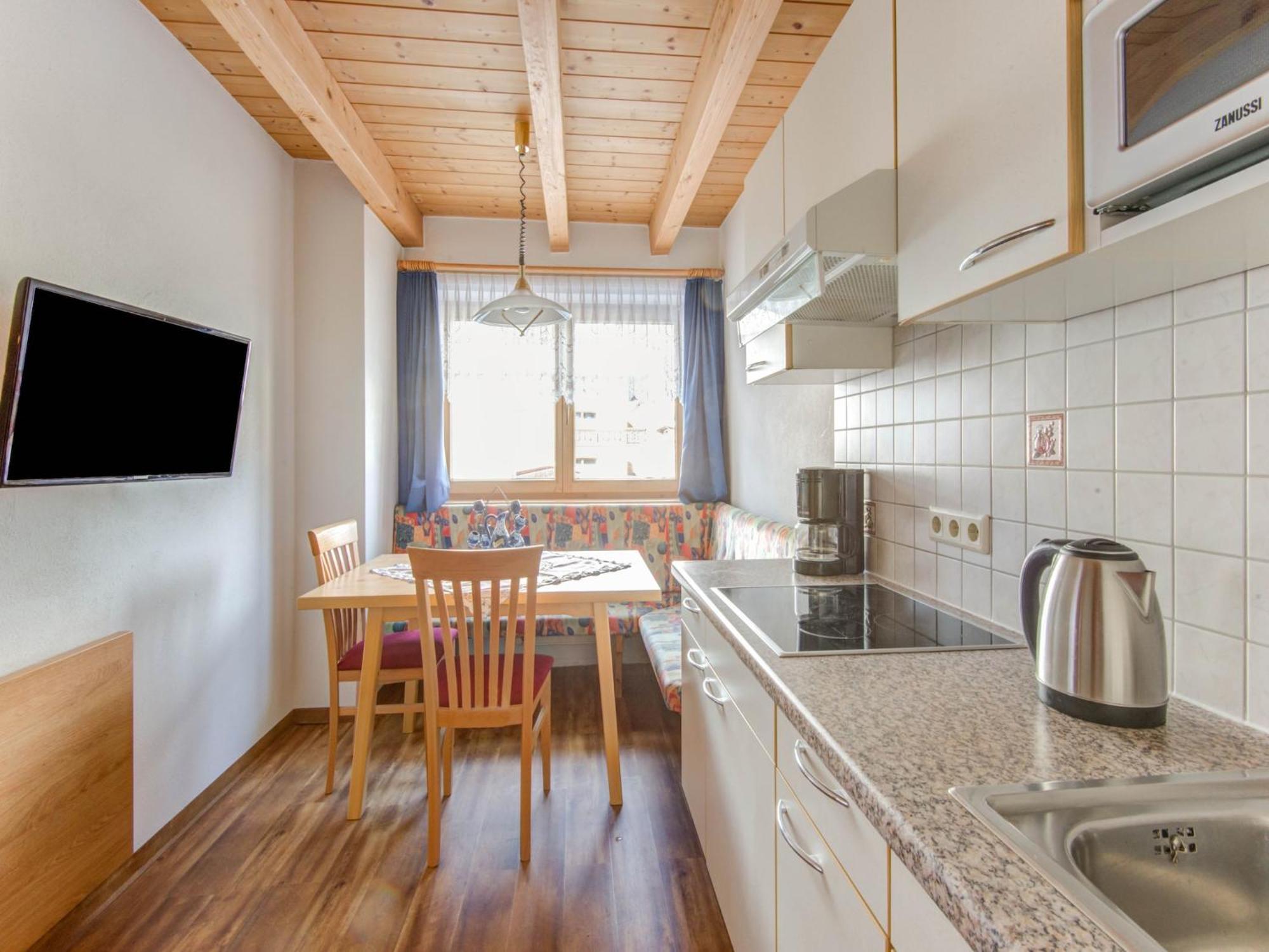Comfortable Apartment In L Ngenfeld With Ski Storage Längenfeld Exterior photo