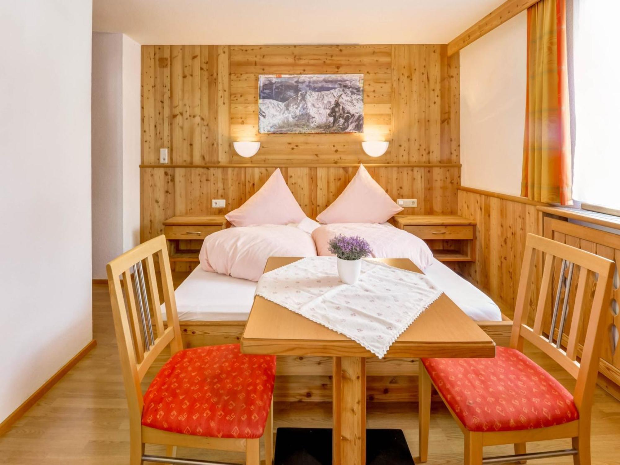 Comfortable Apartment In L Ngenfeld With Ski Storage Längenfeld Exterior photo