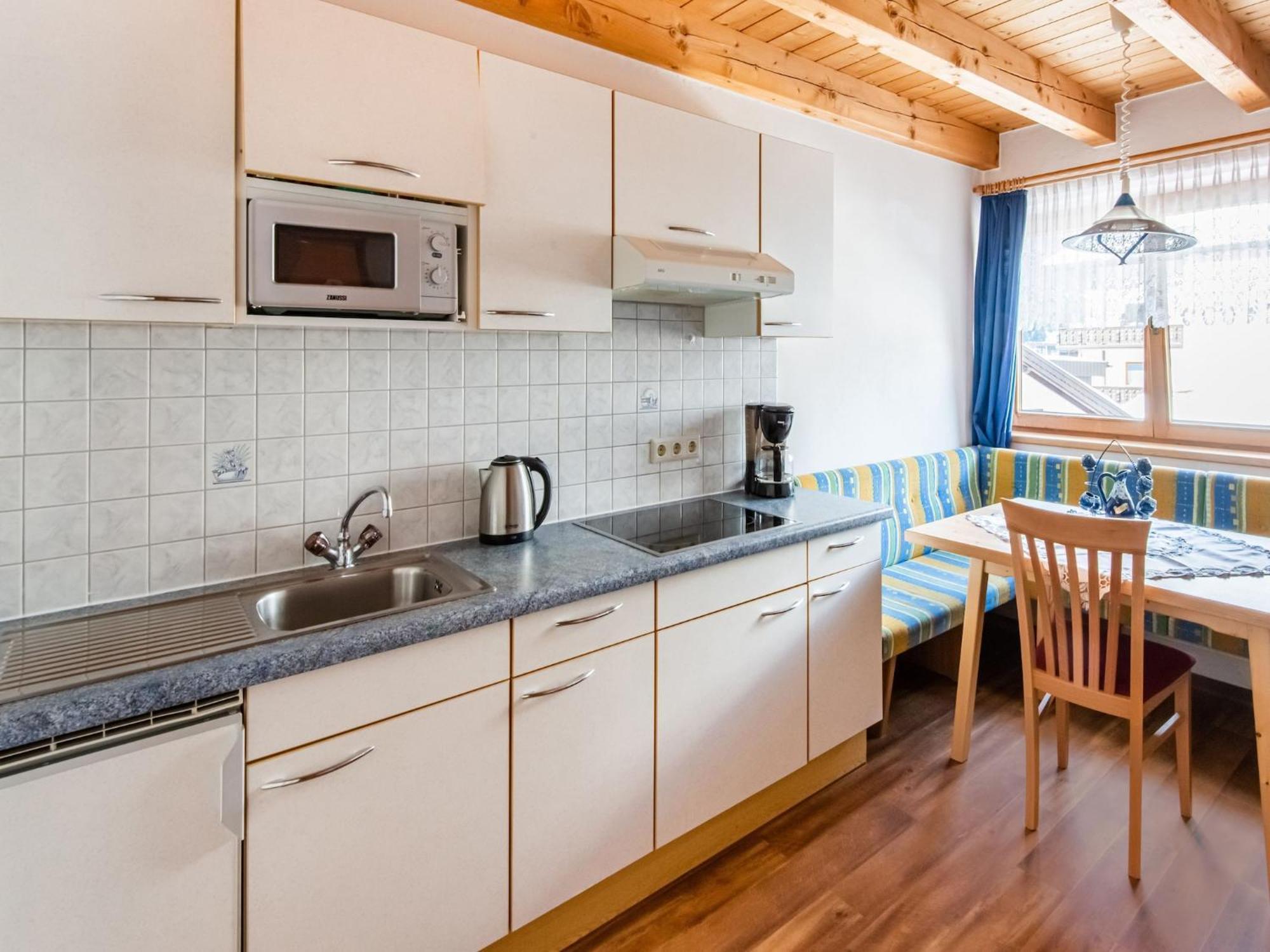 Comfortable Apartment In L Ngenfeld With Ski Storage Längenfeld Exterior photo
