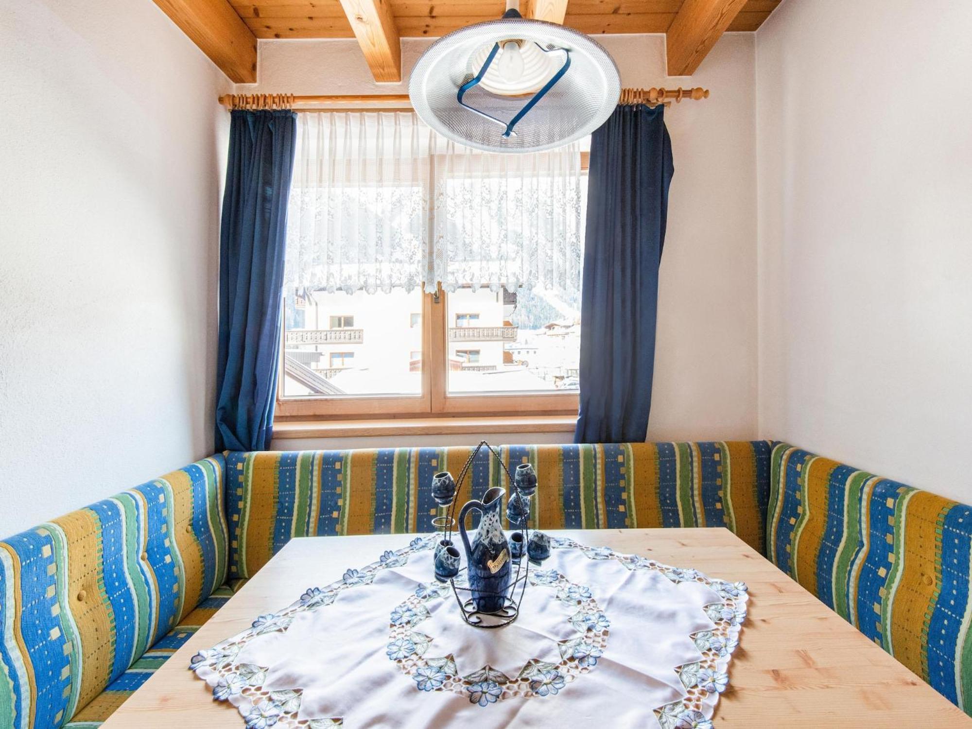 Comfortable Apartment In L Ngenfeld With Ski Storage Längenfeld Exterior photo