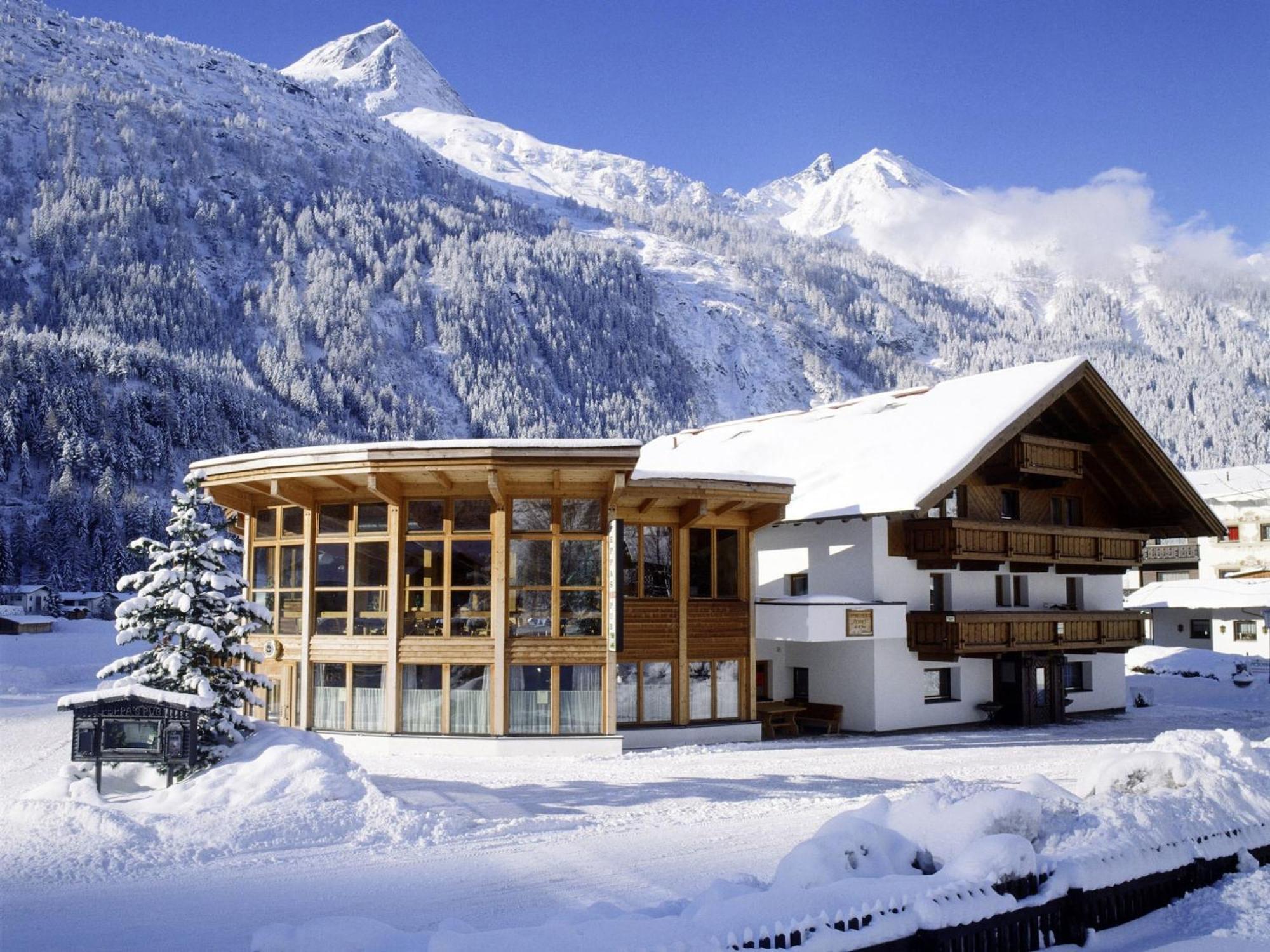 Comfortable Apartment In L Ngenfeld With Ski Storage Längenfeld Exterior photo